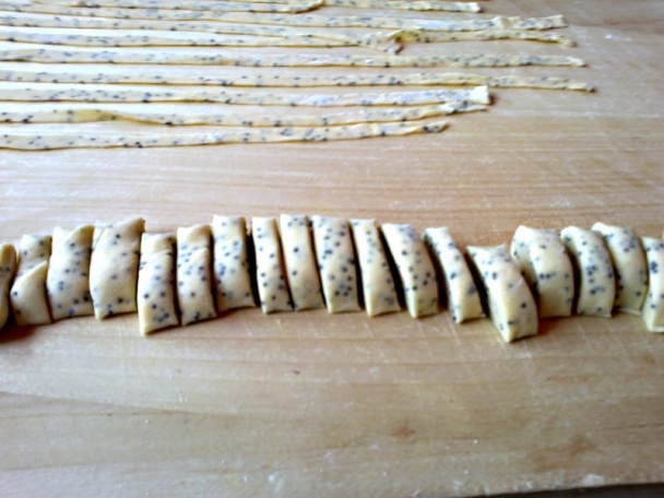 Bodkované rezance so smotanou a jarnou cibuľkou (fotorecept) - obrázok 6