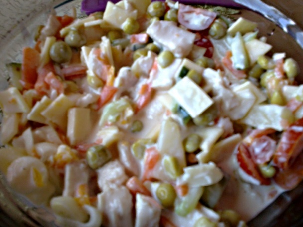 Morčací šalát s ananásom a jarnou zeleninou (fotorecept) - obrázok 4