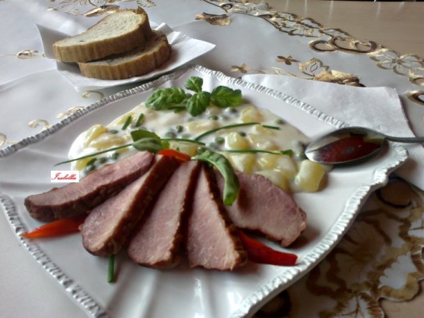 Údené pliecko so zemiakovo-hráškovým prívarkom - obrázok 1
