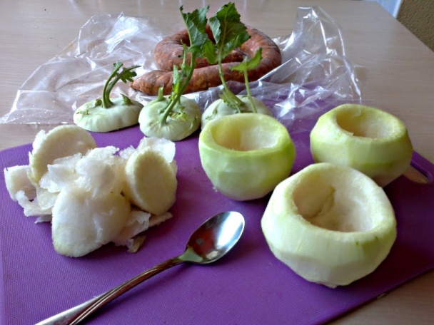 Jarné kaleráby plnené klobásovým mäsom (fotorecept) - obrázok 2