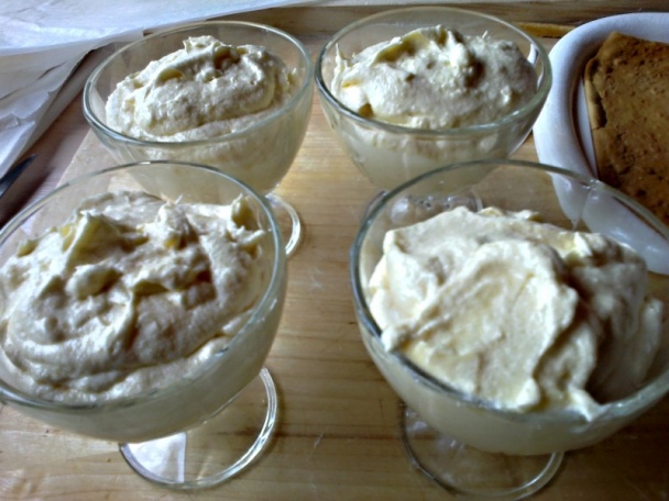 Medové žerbó rezy s mandľami (fotorecept) - obrázok 11