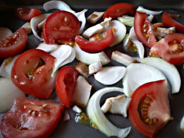 Pečené domáce bravčové rebierka na cibuľovo-paradajkovom hniezde (fotorecept) - obrázok 3