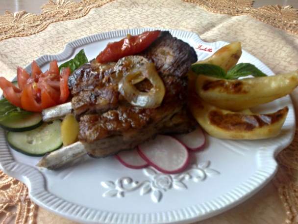 Pečené domáce bravčové rebierka na cibuľovo-paradajkovom hniezde (fotorecept) - obrázok 7