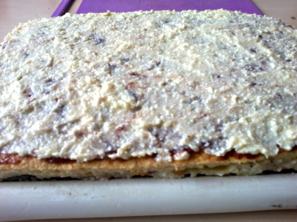 Makovo-tvarohové rezy s broskyňami (fotorecept) - obrázok 11