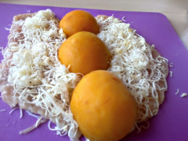 Vyprážané kuracie prsia plnené marhuľami (fotorecept) - obrázok 3