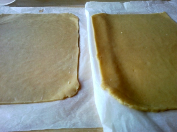 Medové jablkové rezy s kockami z kôry červeného melónu (fotorecept) - obrázok 8