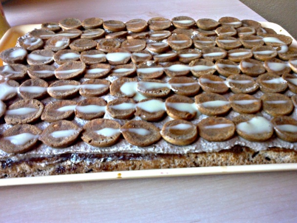 Kávovo-orechové rezy s čokoládou (fotorecept) - obrázok 13