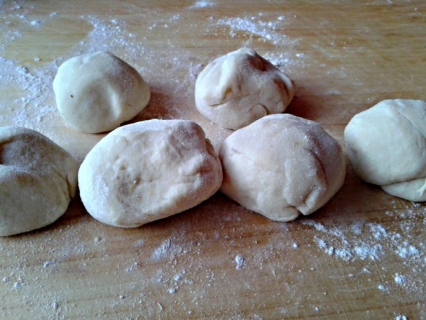 Opečené kuracie pečienky v lokšovom mešteku (fotorecept) - obrázok 4