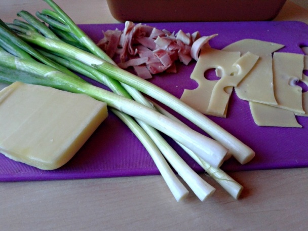 Zapekaný plnený chlieb vo vajíčku (fotorecept) - obrázok 2