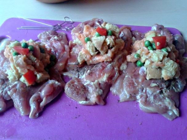 Vykostené kuracie stehná s lososovou plnkou (fotorecept) - obrázok 4