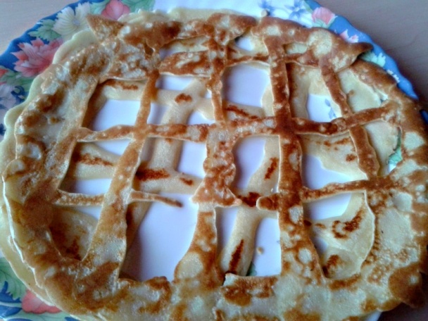 Mriežkované palacinky s jablkami - obrázok 1