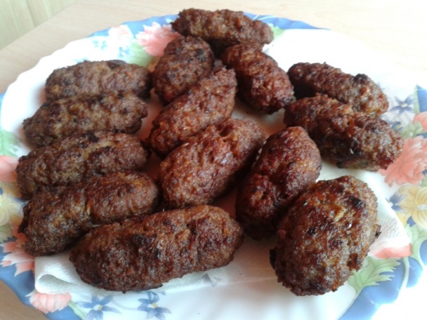 Čevabčiči z troch druhov mäsa (fotorecept) - obrázok 6