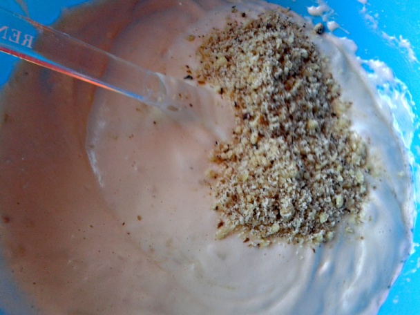 Orechové rezy s orieškovým krémom a mascarpone (fotorecept) - obrázok 4