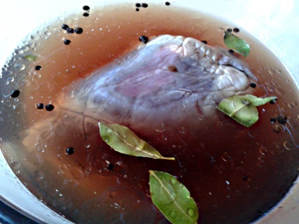 Plnené diviačie srdce na červenom víne (fotorecept) - obrázok 1