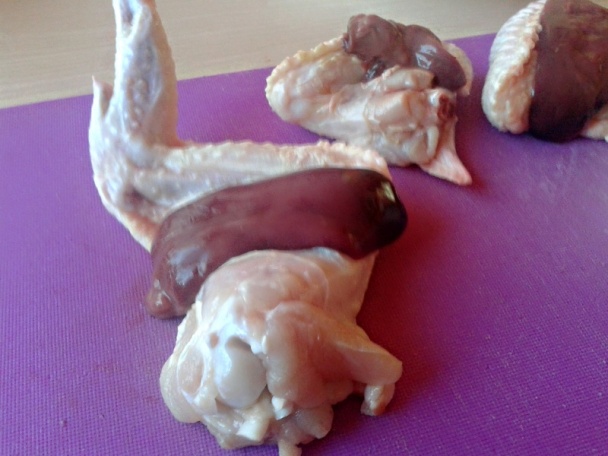 Kuracie pečienky pod krídlom vyprážané (fotorecept) - obrázok 1