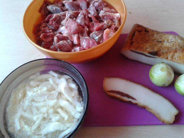 Hovädzí guláš špeciál (fotorecept) - obrázok 1