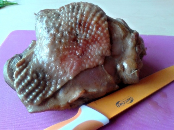 Horné morčacie stehno pečené vcelku na panvici (fotorecept) - obrázok 4