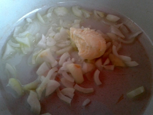 Kelový prívarok s kuracími pečienkami na slaninke (fotorecept) - obrázok 2