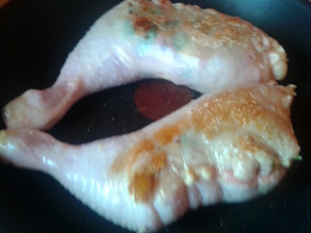 Pečené plnené kuracie stehná šunkou a so syrom (fotorecept) - obrázok 9