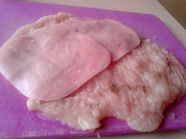 Kuracie prsia plnené šunkou a slivkami (fotorecept) - obrázok 2