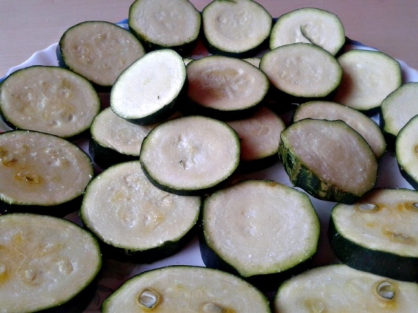 Cukina v šunkovo-kukuricovom cestíčku (fotorecept) - obrázok 2