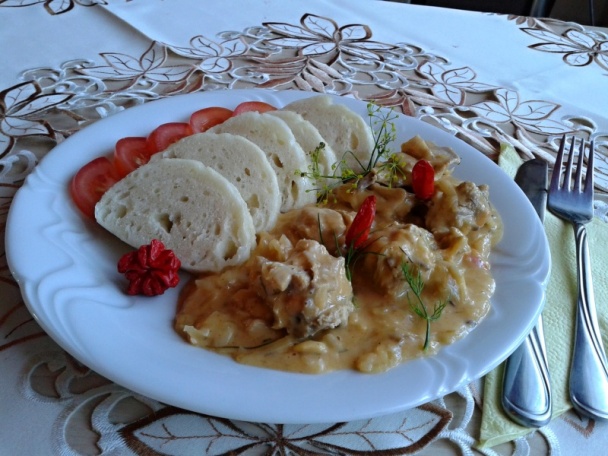 Králičí segedínsky guláš s kôprom (fotorecept) - obrázok 8