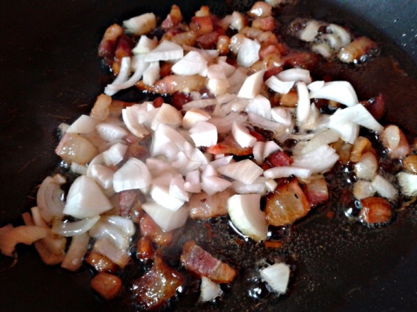 Tekvicové placky so slaninou, pečienkami a syrom (fotorecept) - obrázok 3