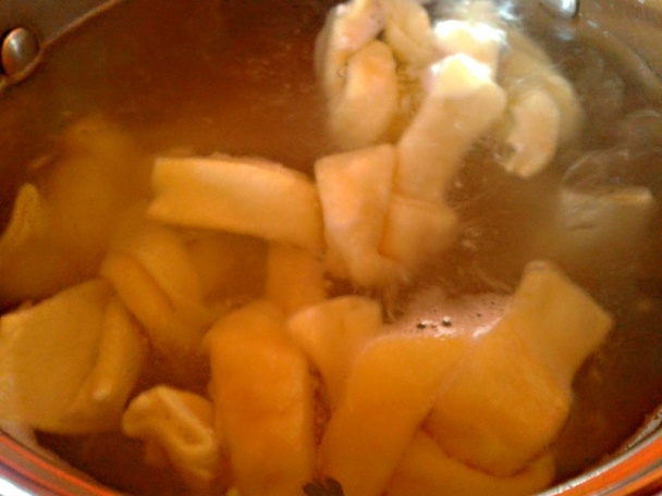 Uzlíky plnené šunkou s bryndzou a slaninkou (fotorecept) - obrázok 11