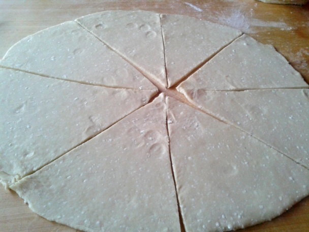 Rožky z tvarohového cesta plnené slivkami (fotorecept) - obrázok 2