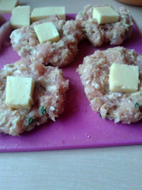 Mleté morčacie prsia plnené syrom s pamajoránom (fotorecept) - obrázok 4