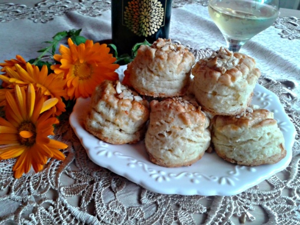 Sadlové pagáčiky s vínom, údeným syrom a kešu orieškami (fotorecept) - obrázok 20