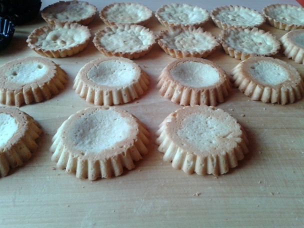 Tartaletky s parížskou čokoládou a ovocím (fotorecept) - obrázok 4