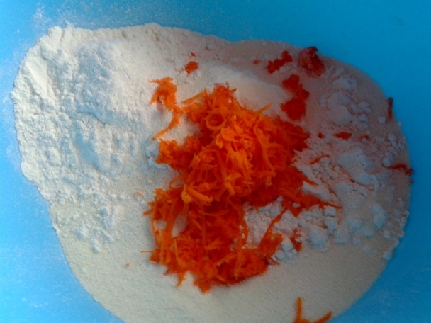 Farmárske kuracie stehná s hríbami na smotane a mrkvovými nokerlami (fotorecept) - obrázok 10