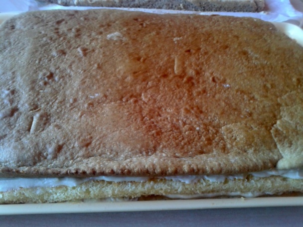 Medovo-perníkové rezy s mascarpone čokoládovým krémom (fotorecept) - obrázok 16