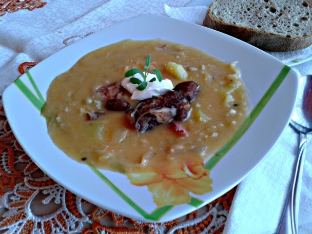 Bôbkapusta s údeným rebierkom, klobáskou a vylúskaným bôbom (fotorecept) - obrázok 8