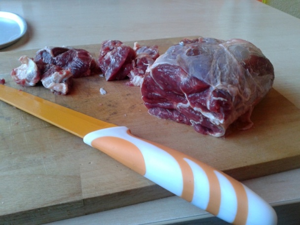 Hovädzie kocky s fernetom a kakaom (fotorecept) - obrázok 1