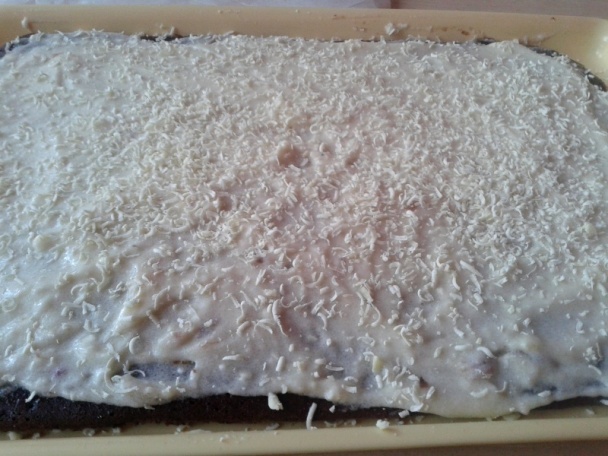 Kakaové rezy s krupicovým krémom a Fernetom (fotorecept) - obrázok 8