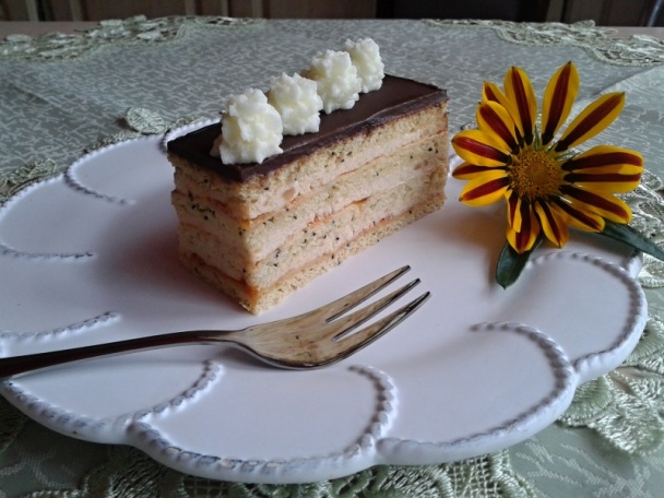 Medovo-makové rezy s citrónovým krémom (fotorecept) - obrázok 12