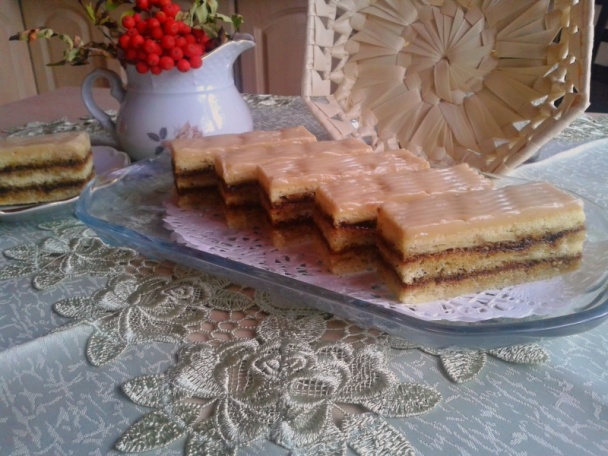 Jablková piškóta s hroznovým lekvárom (fotorecept) - obrázok 12