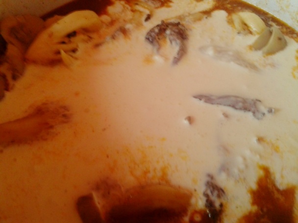 Morčacie srdiečka s hlivou na smotane so zemiakovou knedľou (fotorecept) - obrázok 9