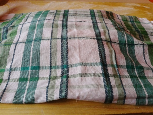 Kysnuté sadlové šatôčky s vanilkou a orechovým posypom (fotorecept) - obrázok 11