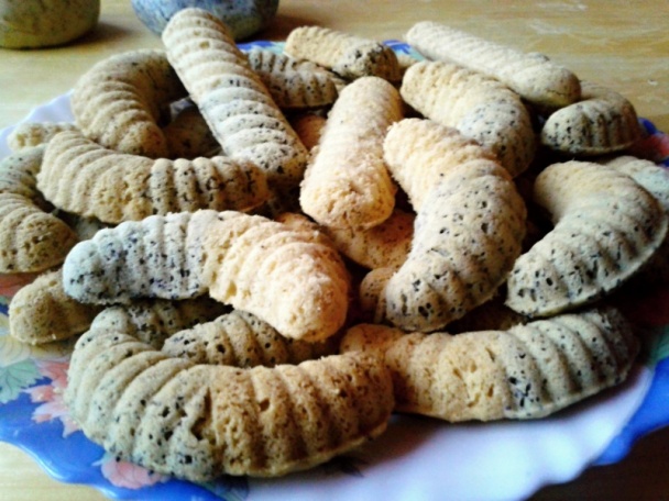 Dvojfarebné fúkané rožky (fotorecept) - obrázok 5