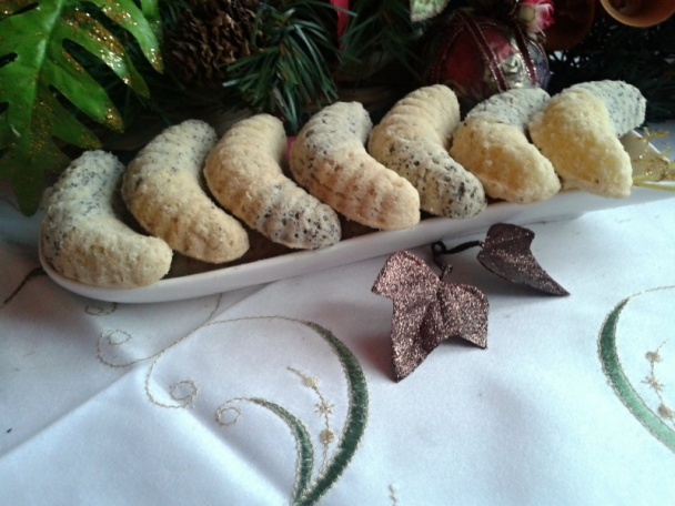 Dvojfarebné fúkané rožky (fotorecept) - obrázok 7