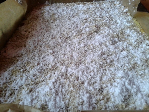 Vianočné tvarohovo-orechové žerbové rezy (fotorecept) - obrázok 7