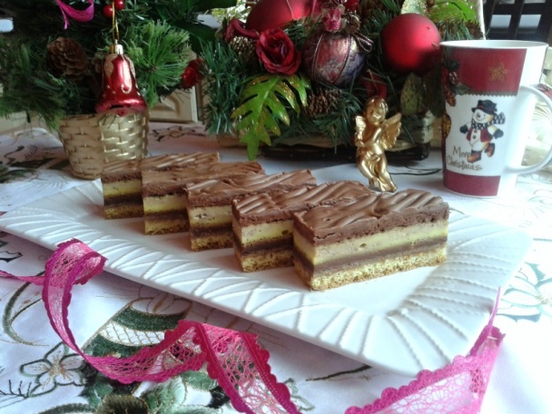 Vianočné tvarohovo-orechové žerbové rezy (fotorecept) - obrázok 13