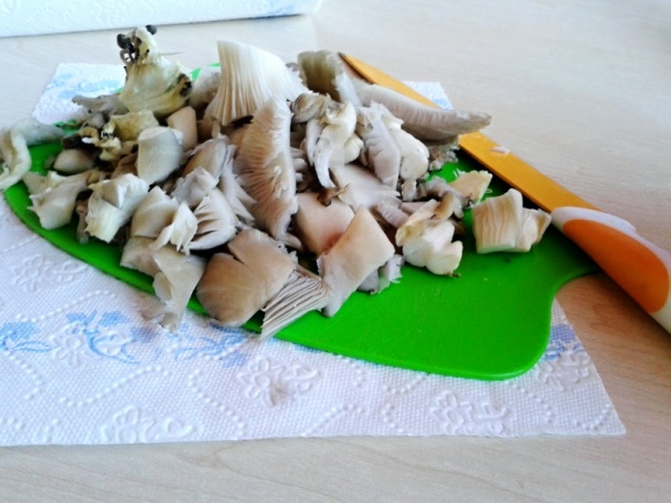 Hliva ustricová na červenom víne s oreganom (fotorecept) - obrázok 2