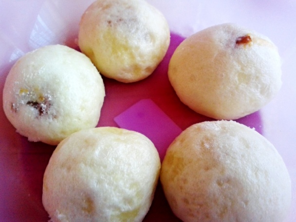 Parené buchty plnené lekvárom, sypané makom so šľahačkou (fotorecept) - obrázok 9