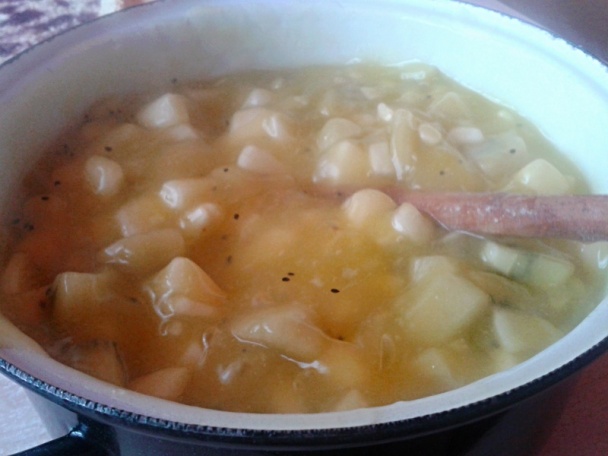 Kivi-jablkové rezy so šľahačkou (fotorecept) - obrázok 7