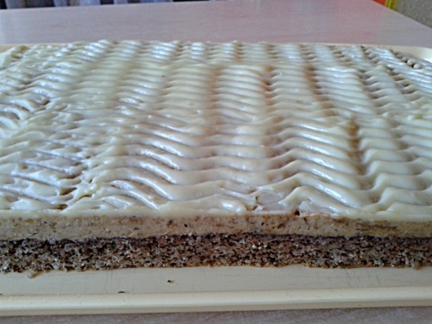 Orechovo-kávovo-rumové rezy (fotorecept) - obrázok 8