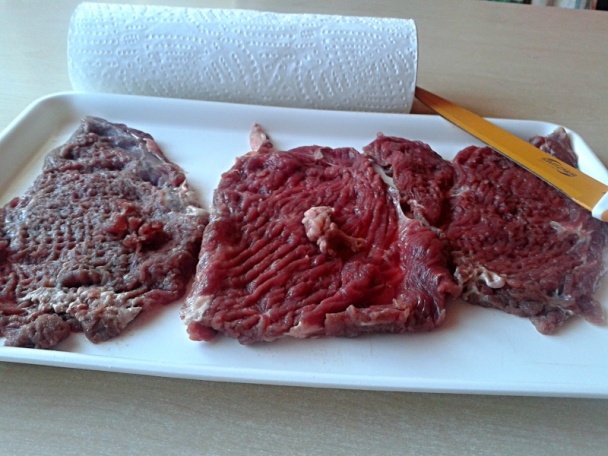 Hovädzia roštenka na Radleri a dubákoch s pečeňovou plnkou v bábovkovej forme (fotorecept) - obrázok 1